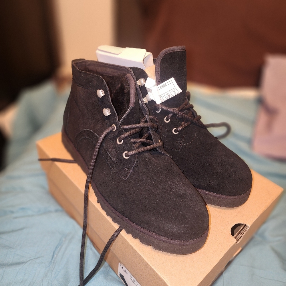 W UGG BETHANY SIZE 11 NWT